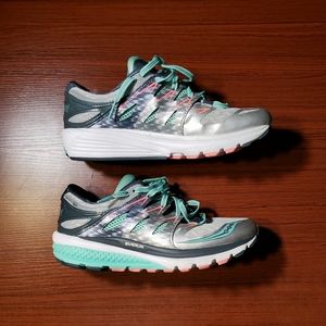 Saucony Women's Guide 10 Running Shoe